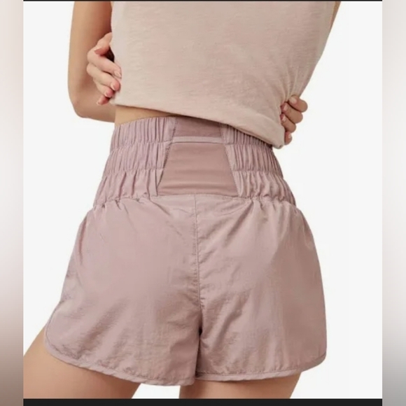 Free People Movement "The Way Home Shorts" Light Pink Size XL - Picture 2 of 6